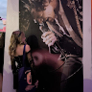 Meet your Posher, Priscila